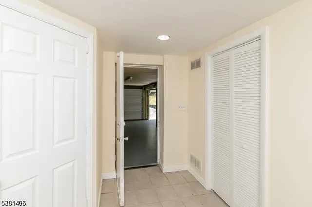 $735,000 | 6 Rose Lane, Hackettstown, NJ 07840