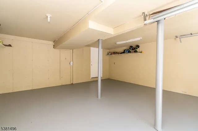 $735,000 | 6 Rose Lane, Hackettstown, NJ 07840