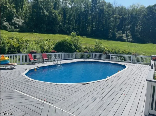 $735,000 | 6 Rose Lane, Hackettstown, NJ 07840