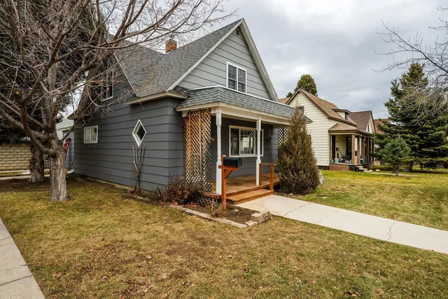 $339,900 | 379 West Brundage Street, Sheridan, WY 82801