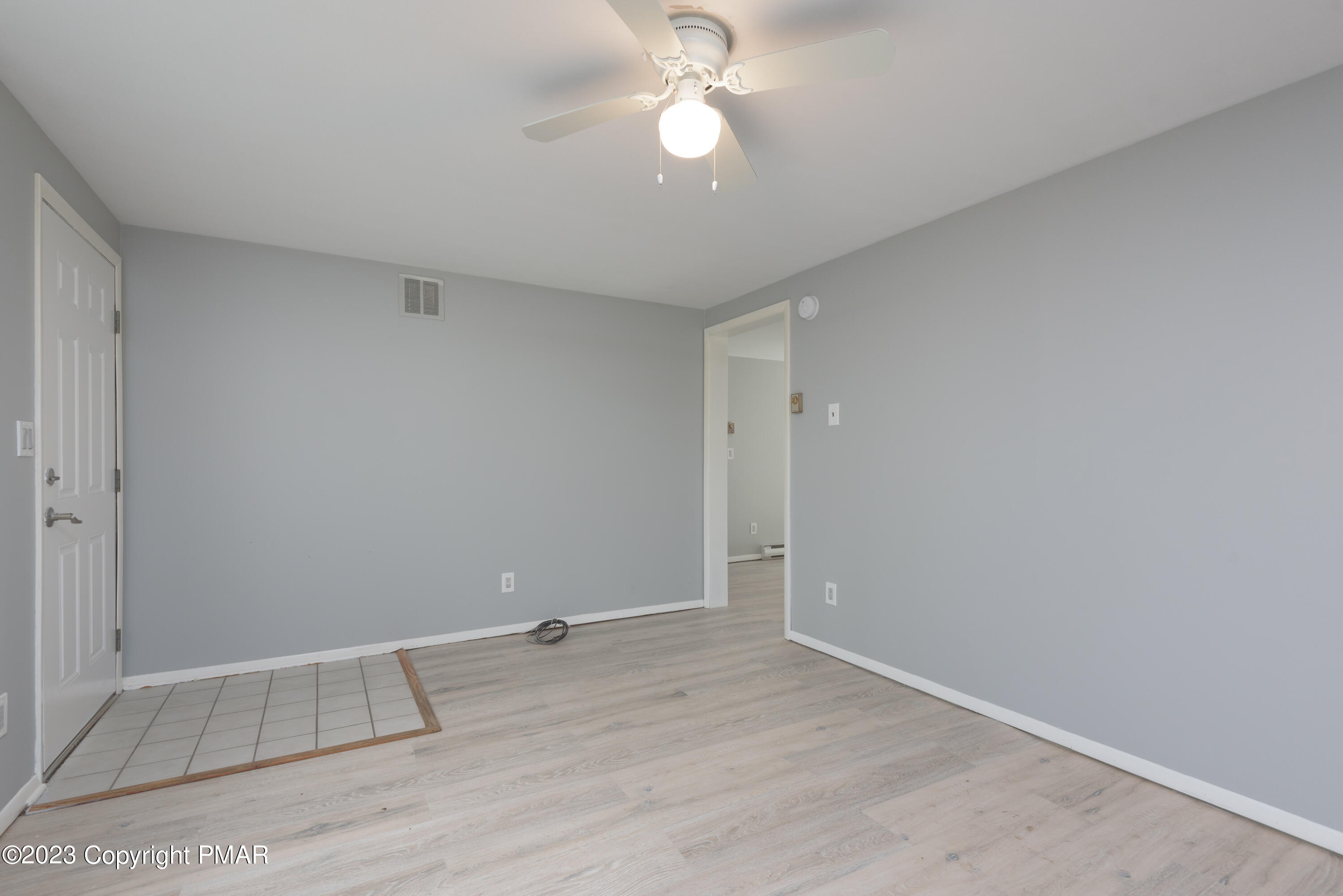 89 Sassafras Road Albrightsville, PA 18210 - Photo 6 of 29 89 sassafras-12
