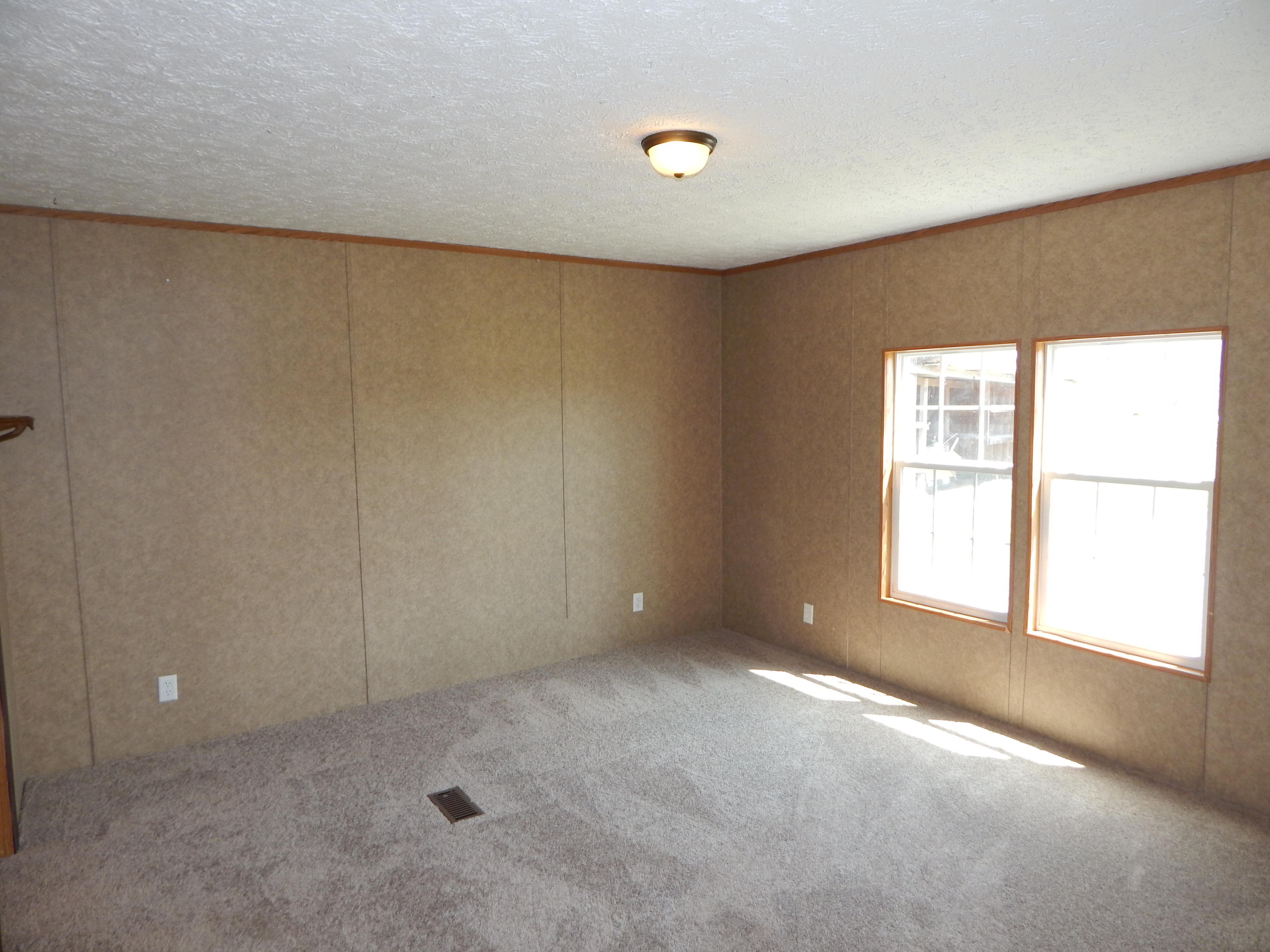 304 Eastland Road Sparta, TN 38583 - Photo 10 of 17 DSCN3626