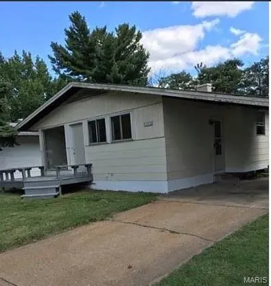 $66,900 | 10416 Durness Drive, St. Louis, MO 63137