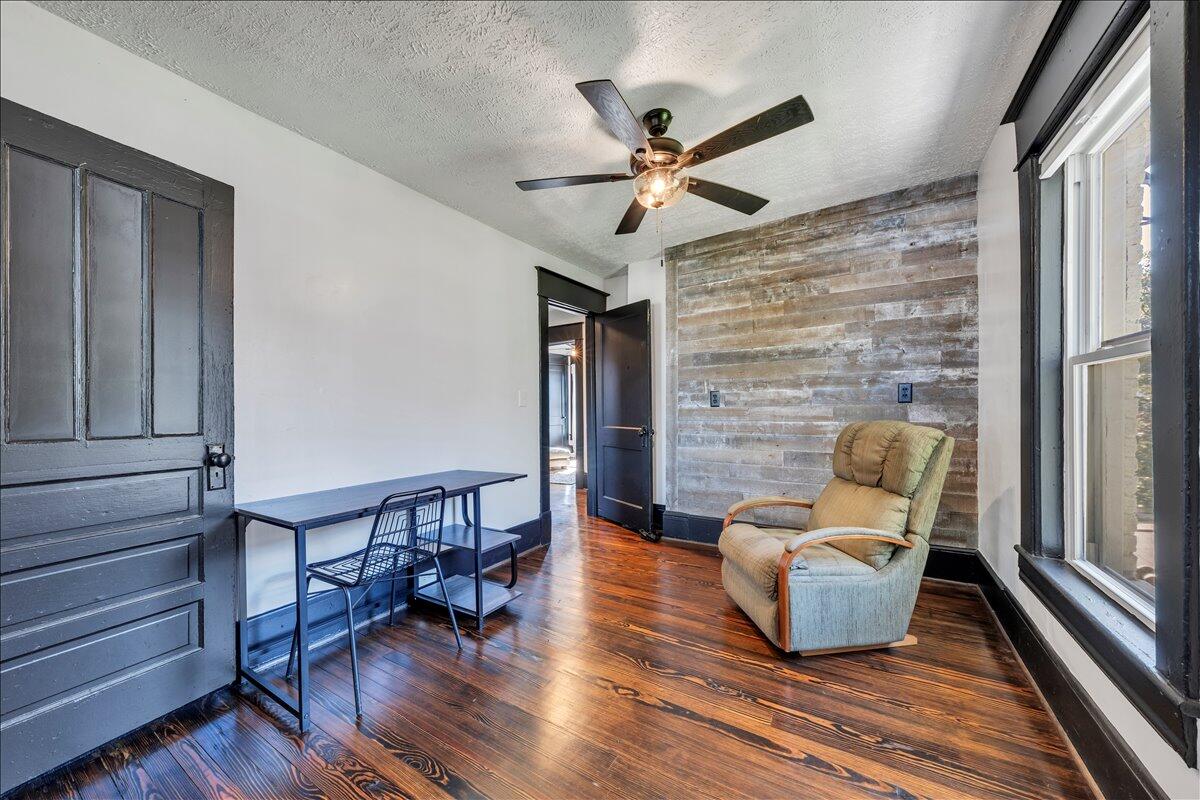1506 7th Street Southeast Roanoke, VA 24013 - Photo 23 of 32 22-MIB05748