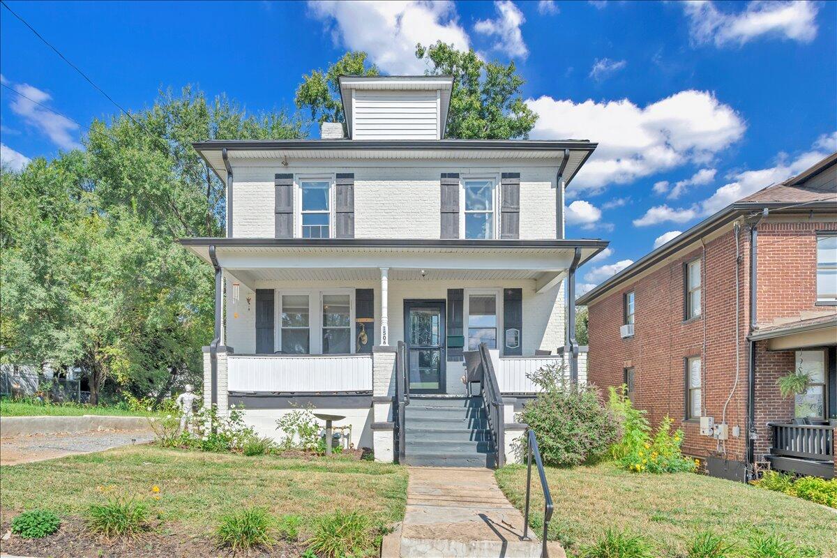 1506 7th Street Southeast Roanoke, VA 24013 - Photo 3 of 32 01-MIB05647