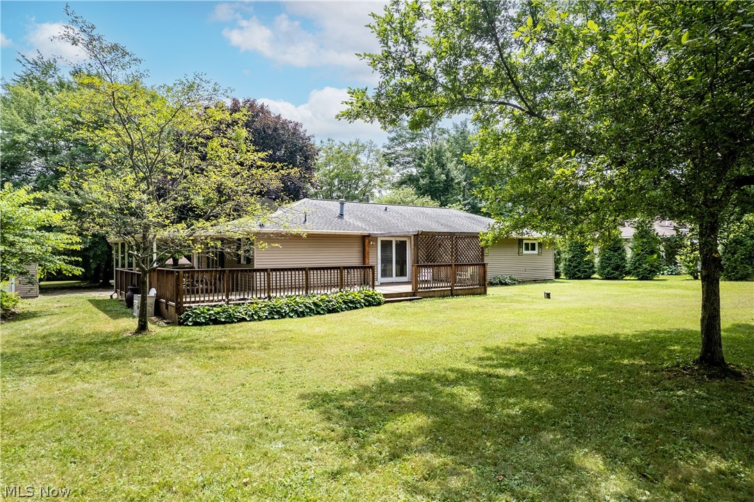 3483 Hemphill Road Barberton, OH 44203 - Photo 4 of 31 Wonderful yard - plenty of space to enjoy