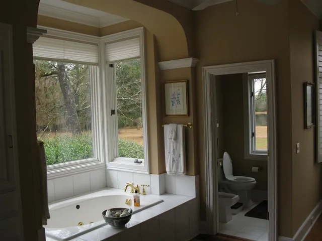 $1,100,000 | 10300 McCracken Road, Tallahassee, FL 32309