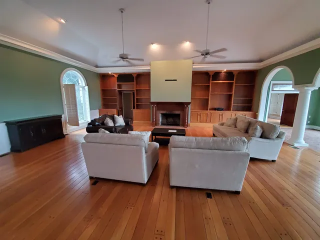 $1,100,000 | 10300 McCracken Road, Tallahassee, FL 32309