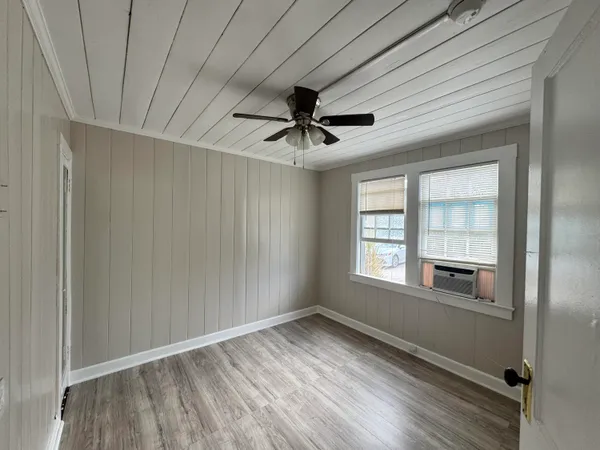 $1,500 | 200 Park Avenue, Unit 9, Lake Park, FL 33403