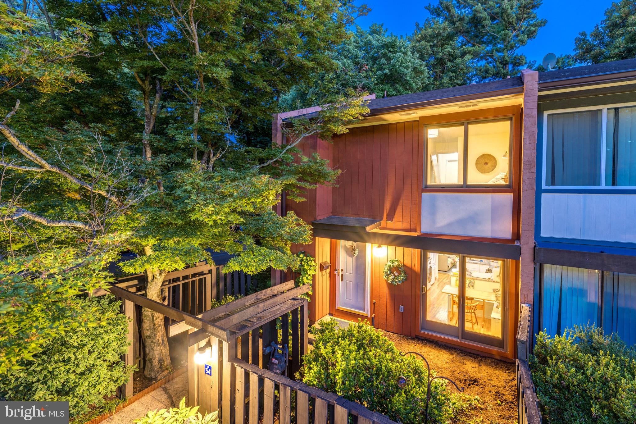 1354 Northgate Square Reston, VA 20190 - Photo 1 of 37 Gallery Image 1