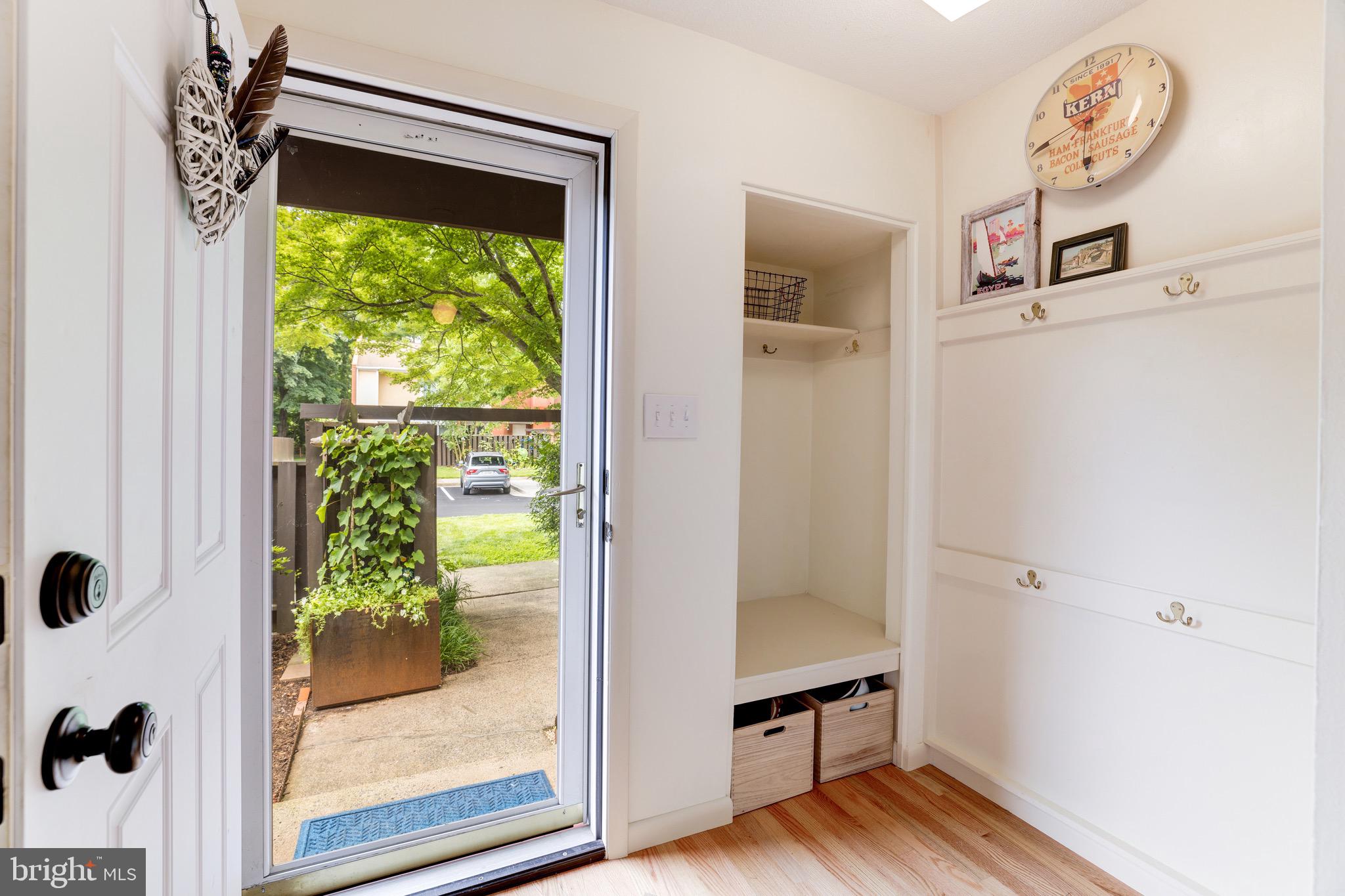 1354 Northgate Square Reston, VA 20190 - Photo 4 of 37 Gallery Image 4