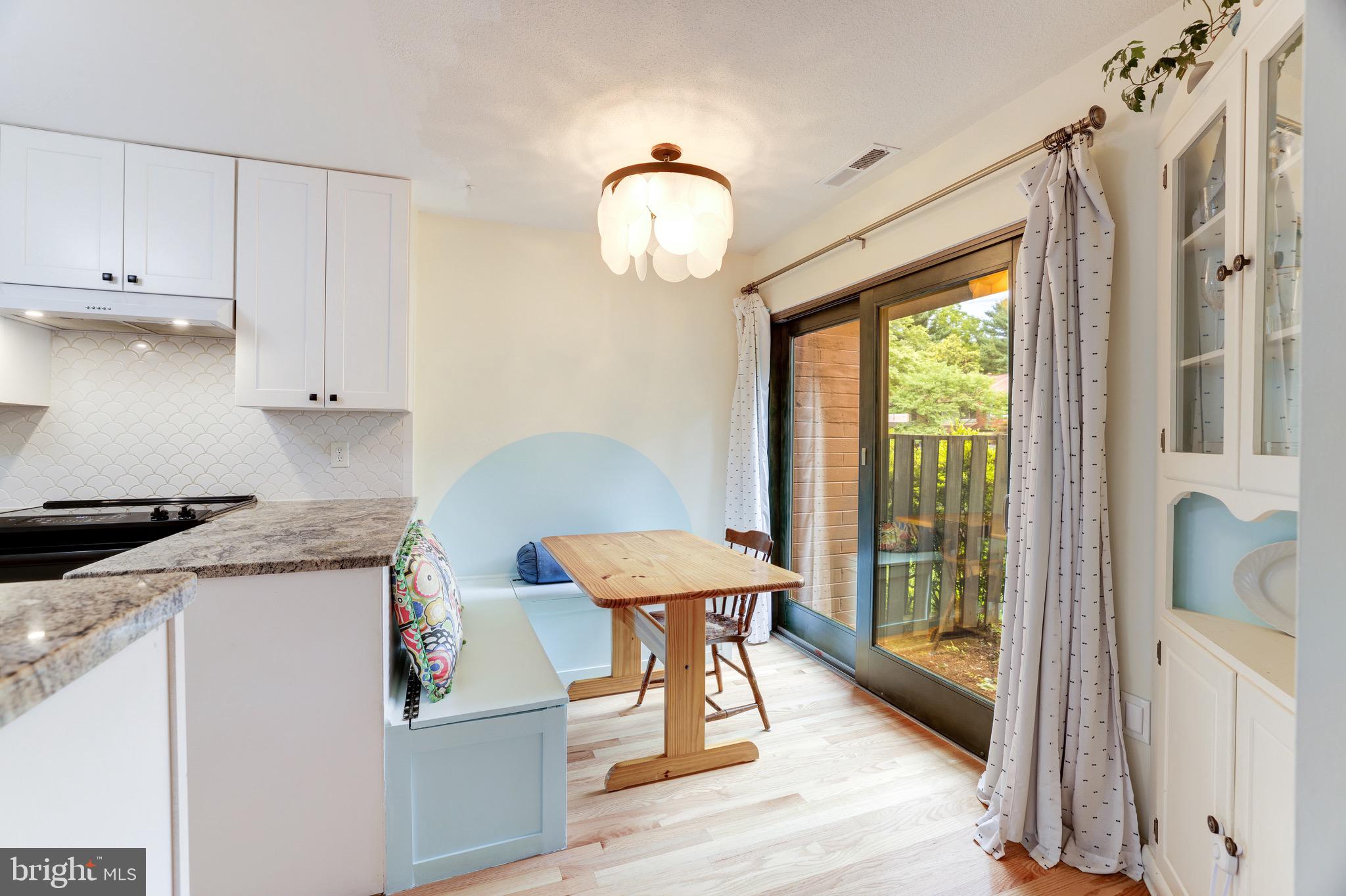 1354 Northgate Square Reston, VA 20190 - Photo 6 of 37 Gallery Image 6