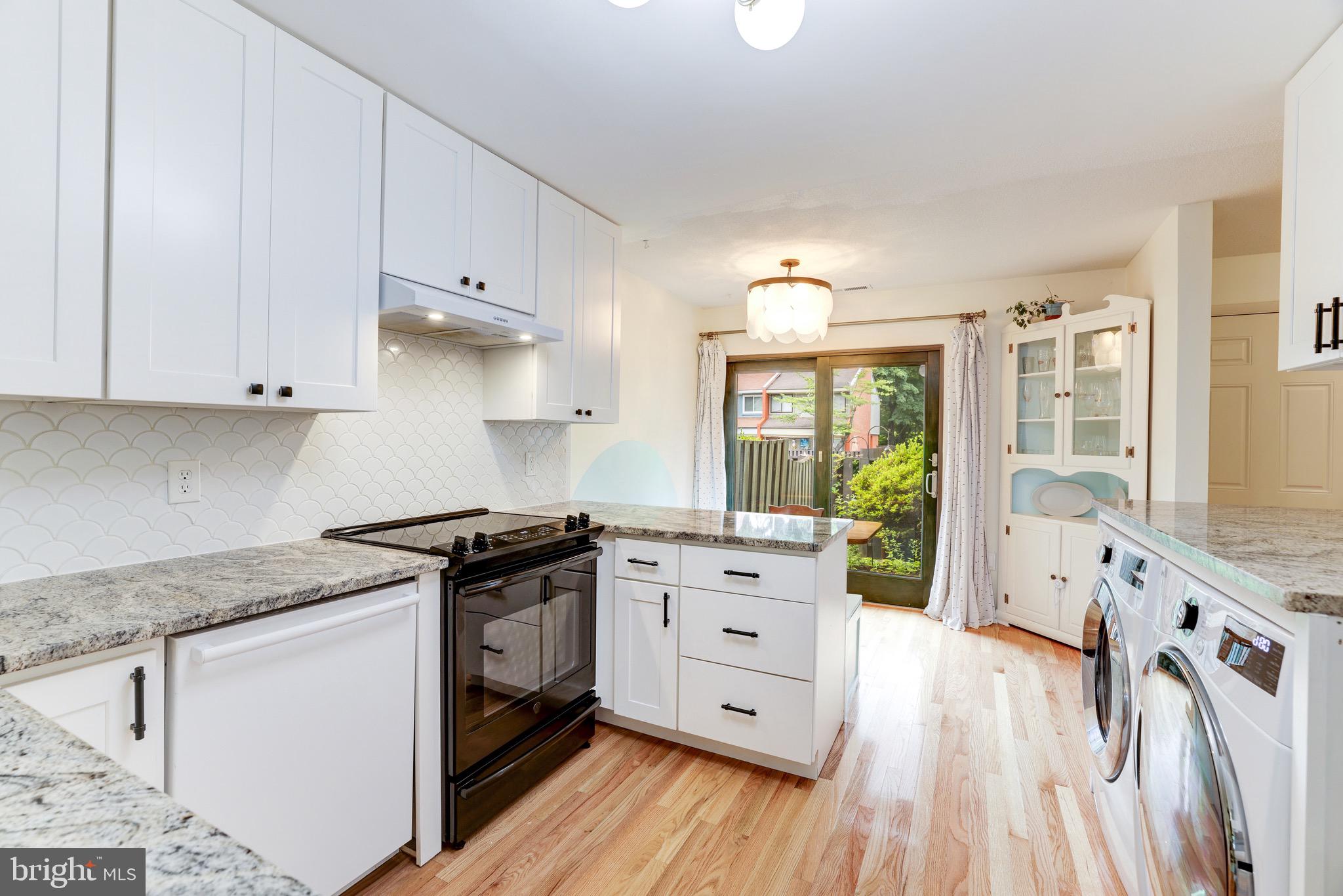 1354 Northgate Square Reston, VA 20190 - Photo 9 of 37 Gallery Image 9