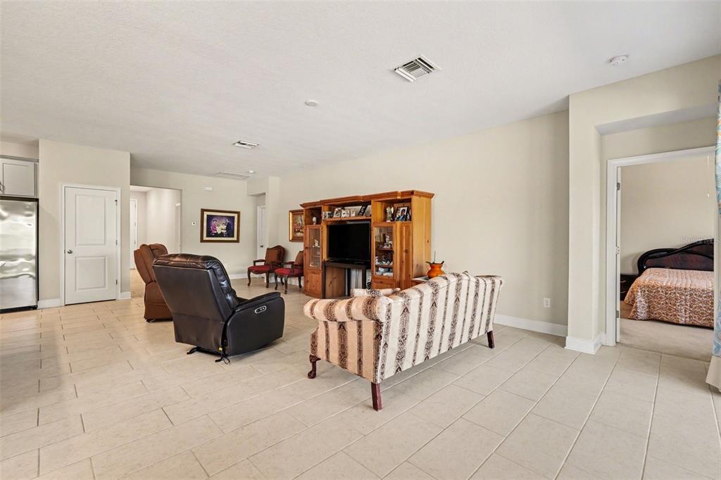 8044 Sequester Loop Land O Lakes, FL 34637 - Photo 9 of 32