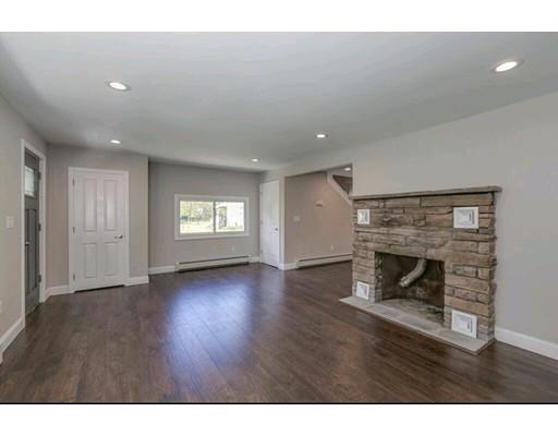 972 Morgan Road West Springfield, MA 01089 - Photo 4 of 26