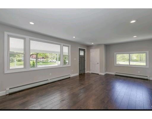 972 Morgan Road West Springfield, MA 01089 - Photo 6 of 26