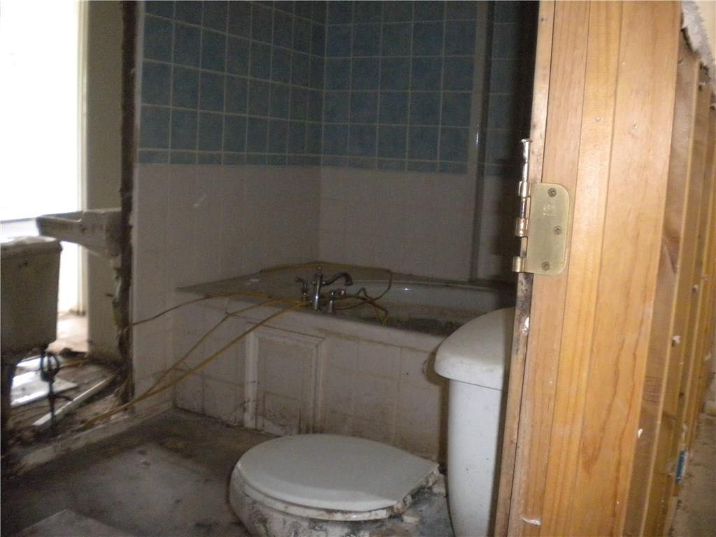 49 Wiswell Road Brewer, ME 04412 - Photo 7 of 12 Photo