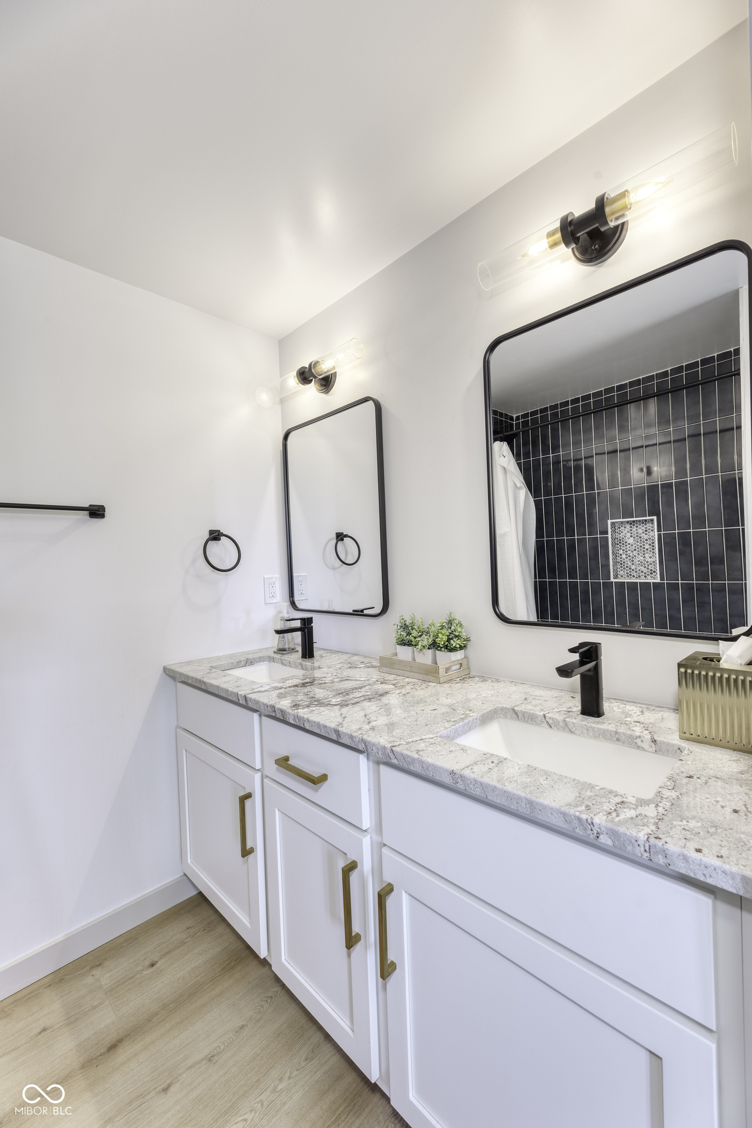 11405 Lantern Road Fishers, IN 46038 - Photo 44 of 84