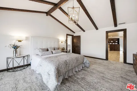 $5,500,000 | 3704 Capstan Circle, Westlake Village, CA 91361