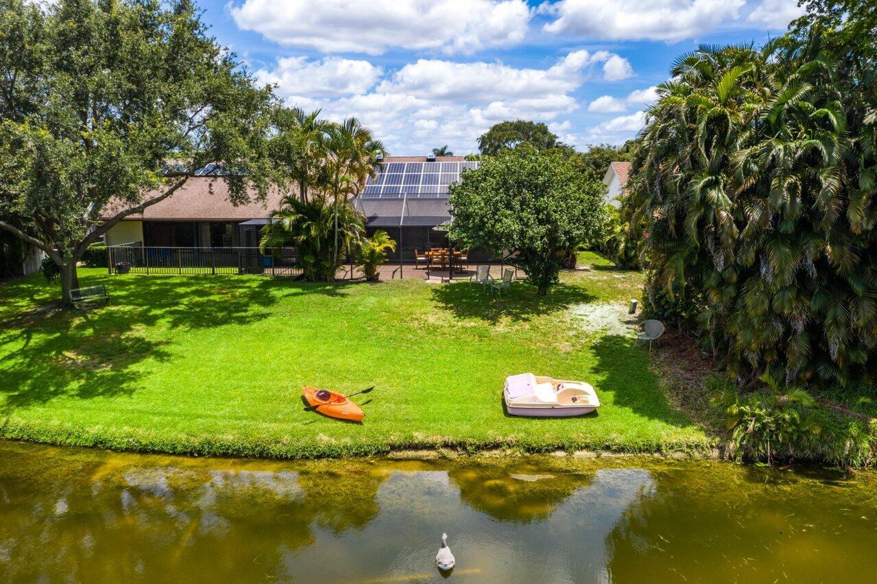 1367 Riverside Circle Wellington, FL 33414 - Photo 1 of 16 Aerial view