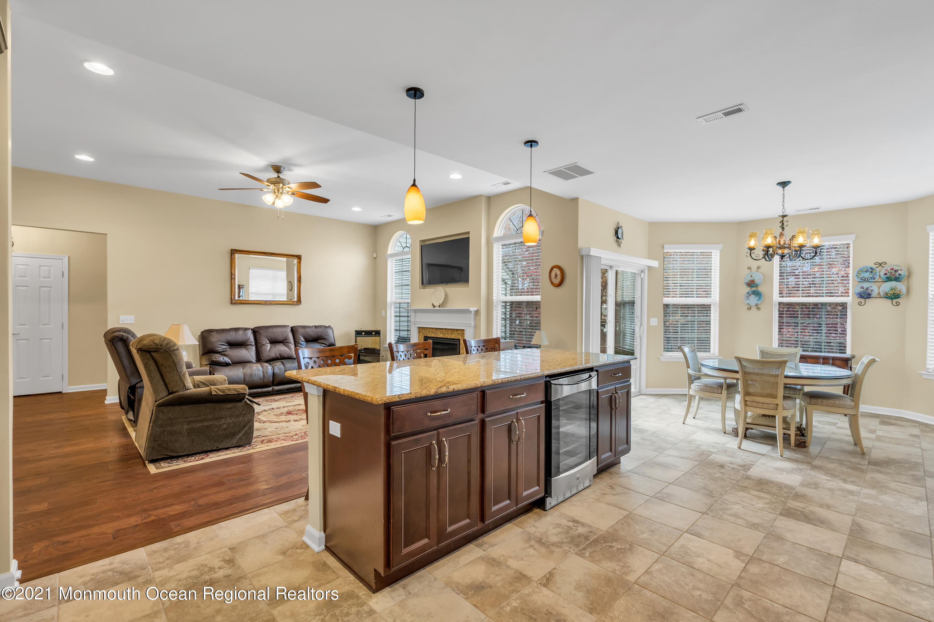 124 Heritage Point Boulevard Barnegat, NJ 08005 - Photo 27 of 56 028_dsc01444