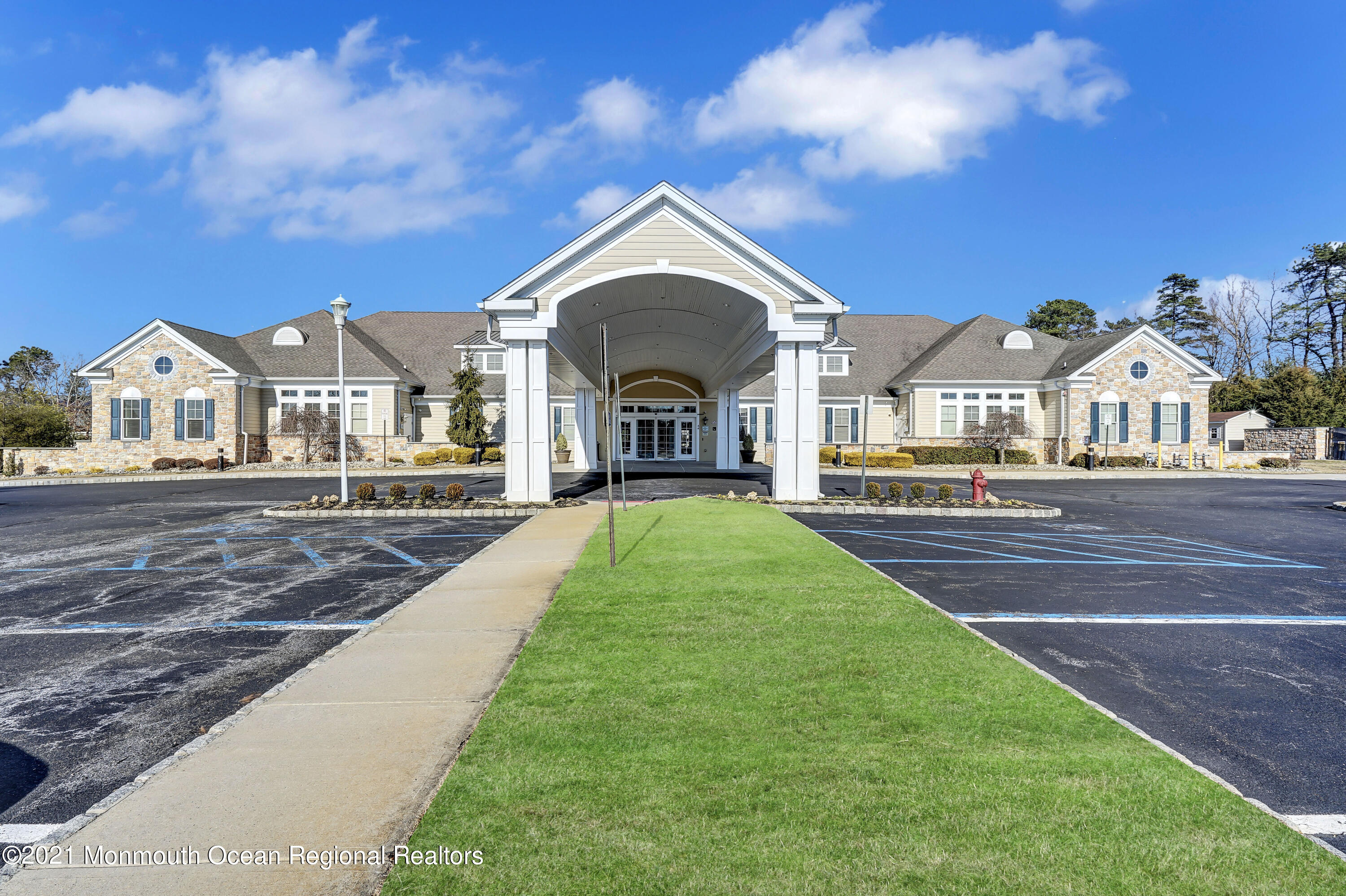 124 Heritage Point Boulevard Barnegat, NJ 08005 - Photo 54 of 56 a view of multiple houses with a big yard