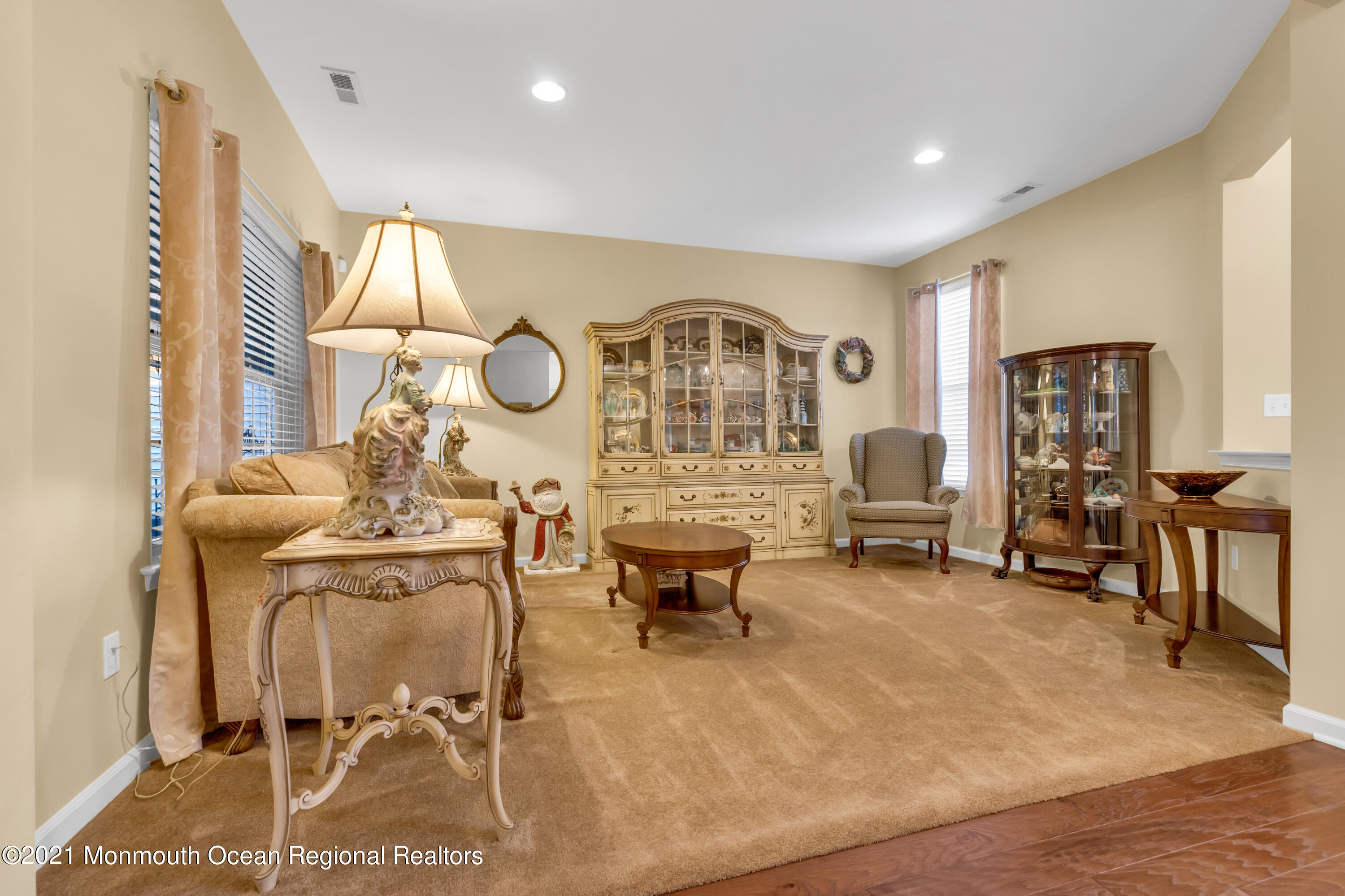 124 Heritage Point Boulevard Barnegat, NJ 08005 - Photo 7 of 56 006_dsc01314