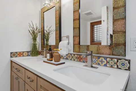 $649,000 | 2618 Juan Street, Unit 2, San Diego, CA 92110