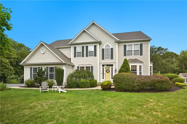 $1,349,000 | 40 Wild Rose Court, South Kingstown, RI 02879
