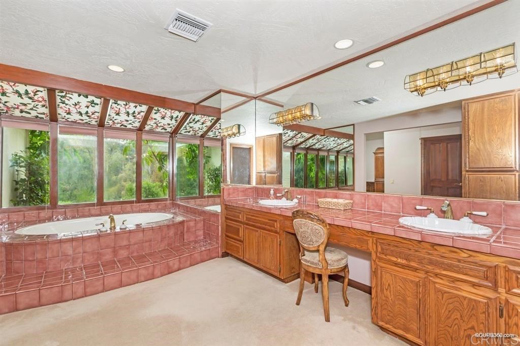 16576 Via Lago Azul Rancho Santa Fe, CA 92067 - Photo 18 of 23 Gallery Image 18