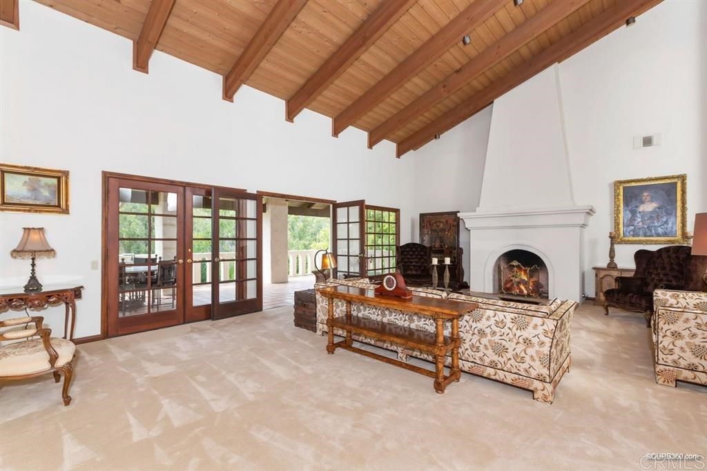 16576 Via Lago Azul Rancho Santa Fe, CA 92067 - Photo 4 of 23 Gallery Image 4
