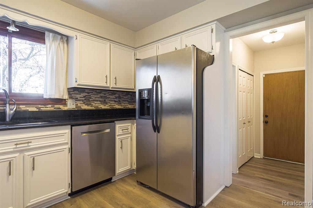 733 Timberline Drive Rochester Hills, MI 48309 - Photo 29 of 62