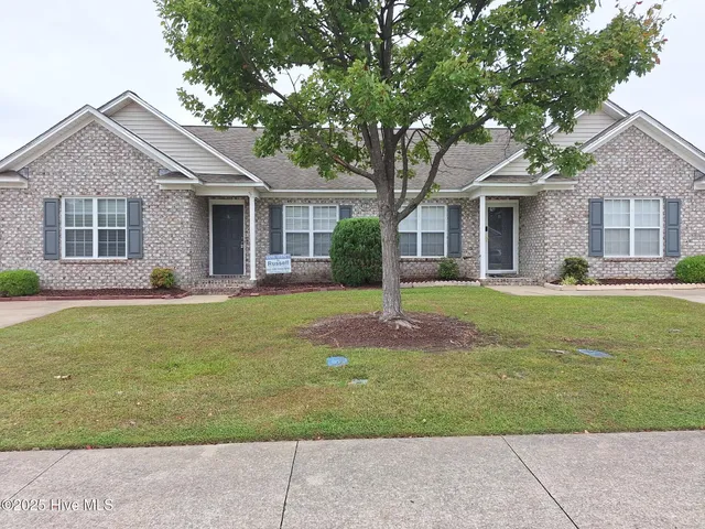 $1,450 | 2541 Saddleback Drive, Unit A, Winterville, NC 28590
