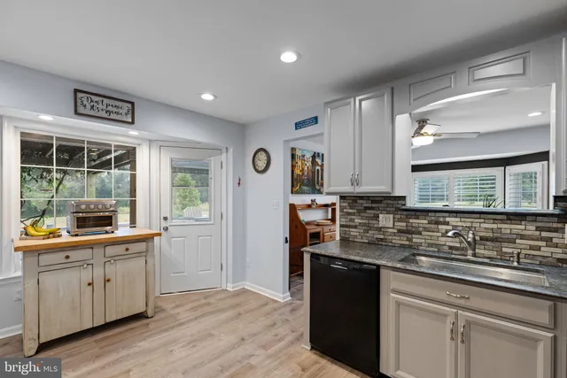 $709,900 | 9178 Hannah Dustin, Catlett, VA 20119