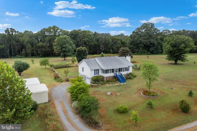 $699,900 | 9178 Hannah Dustin, Catlett, VA 20119