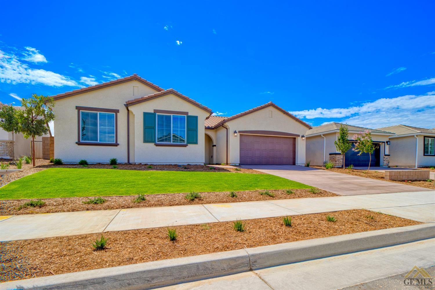 5110 Perennial Place Bakersfield, CA 93306 - Photo 2 of 20