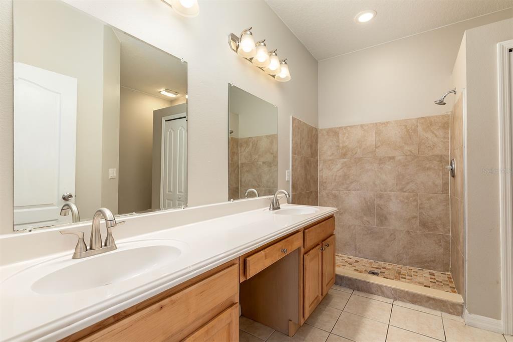 5255 Shale Ridge Trail Orlando, FL 32818 - Photo 18 of 24