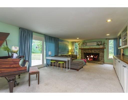 493 West Townsend Road Lunenburg, MA 01462 - Photo 7 of 21