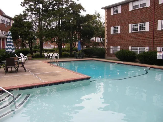 $2,100 | 7 Cass Street, Unit 6, Boston, MA 02132