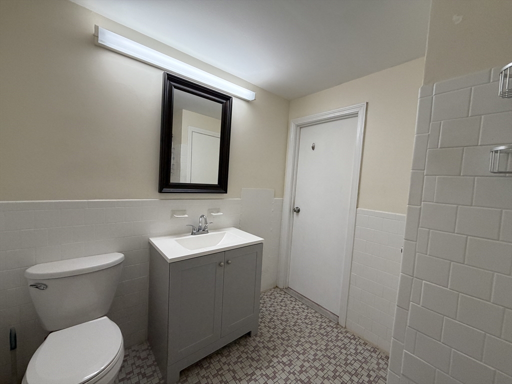 7 Cass Street, Unit 6 Boston, MA 02132 - Photo 10 of 17