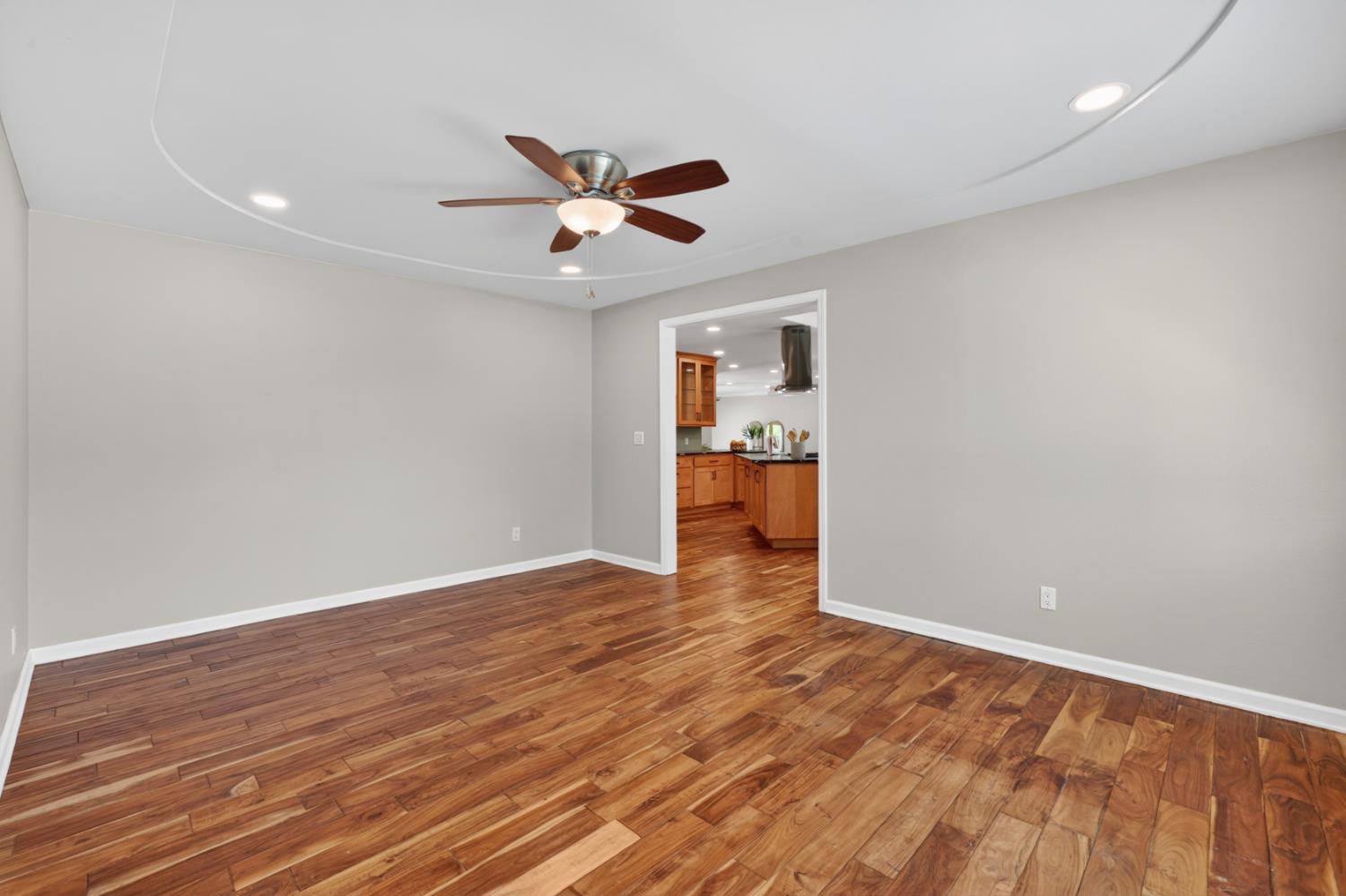 4205 Engle Road Sacramento, CA 95821 - Photo 14 of 54