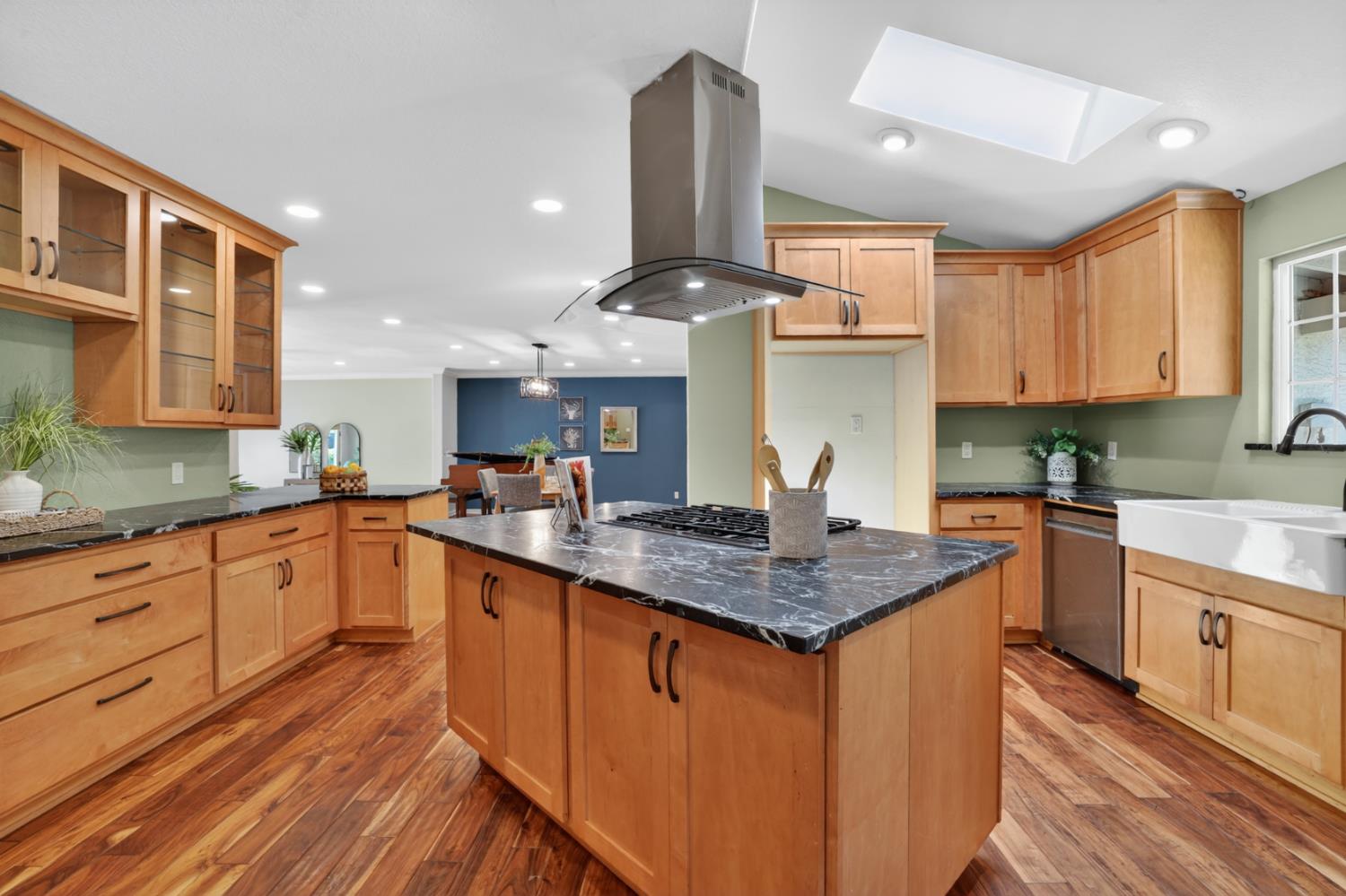 4205 Engle Road Sacramento, CA 95821 - Photo 10 of 54