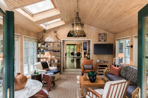 5 White Pine Road, East Hampton, NY 11937