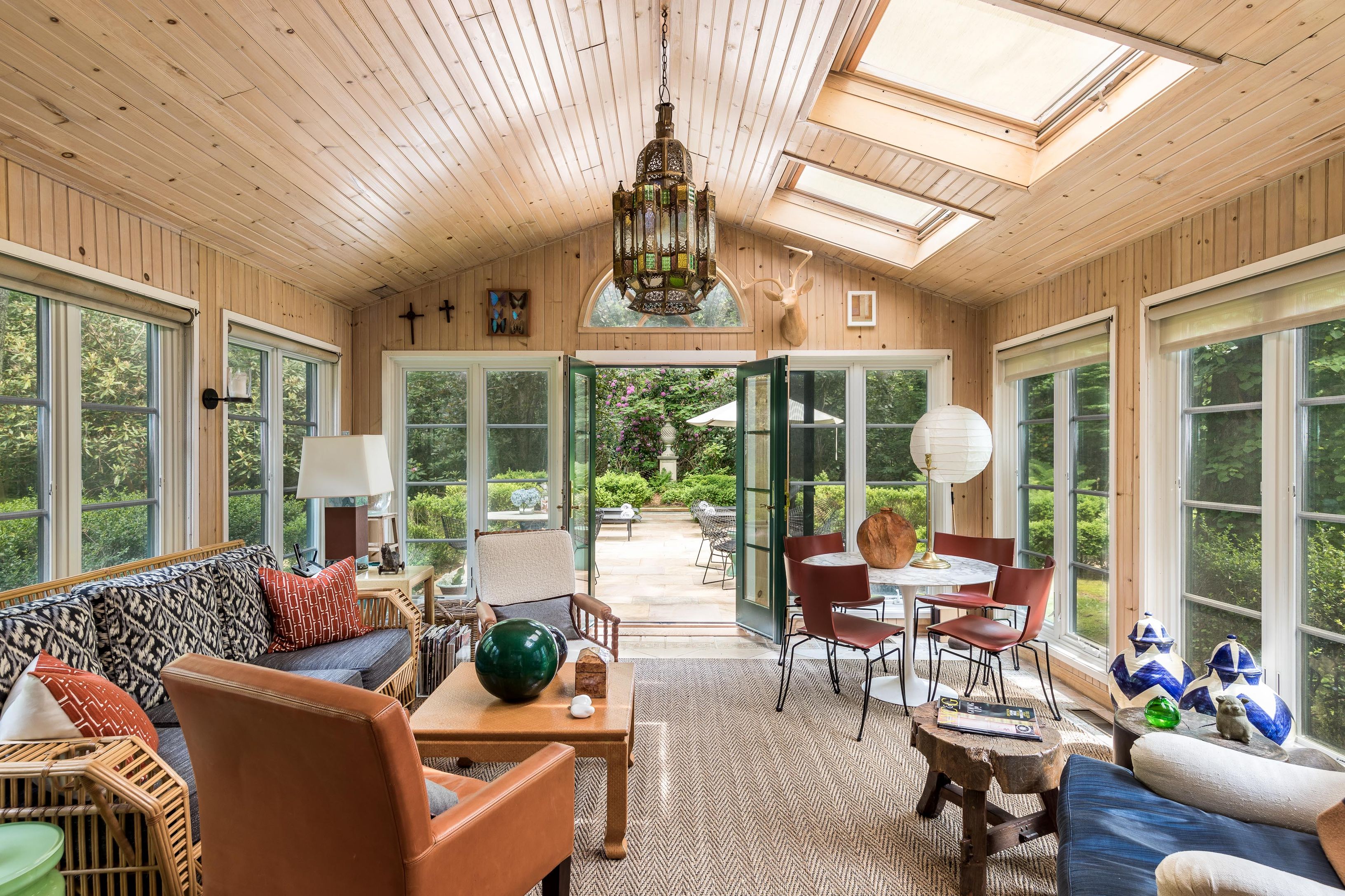 5 White Pine Road East Hampton, NY 11937 - Photo 9 of 20 Sitting room looking out to back yard