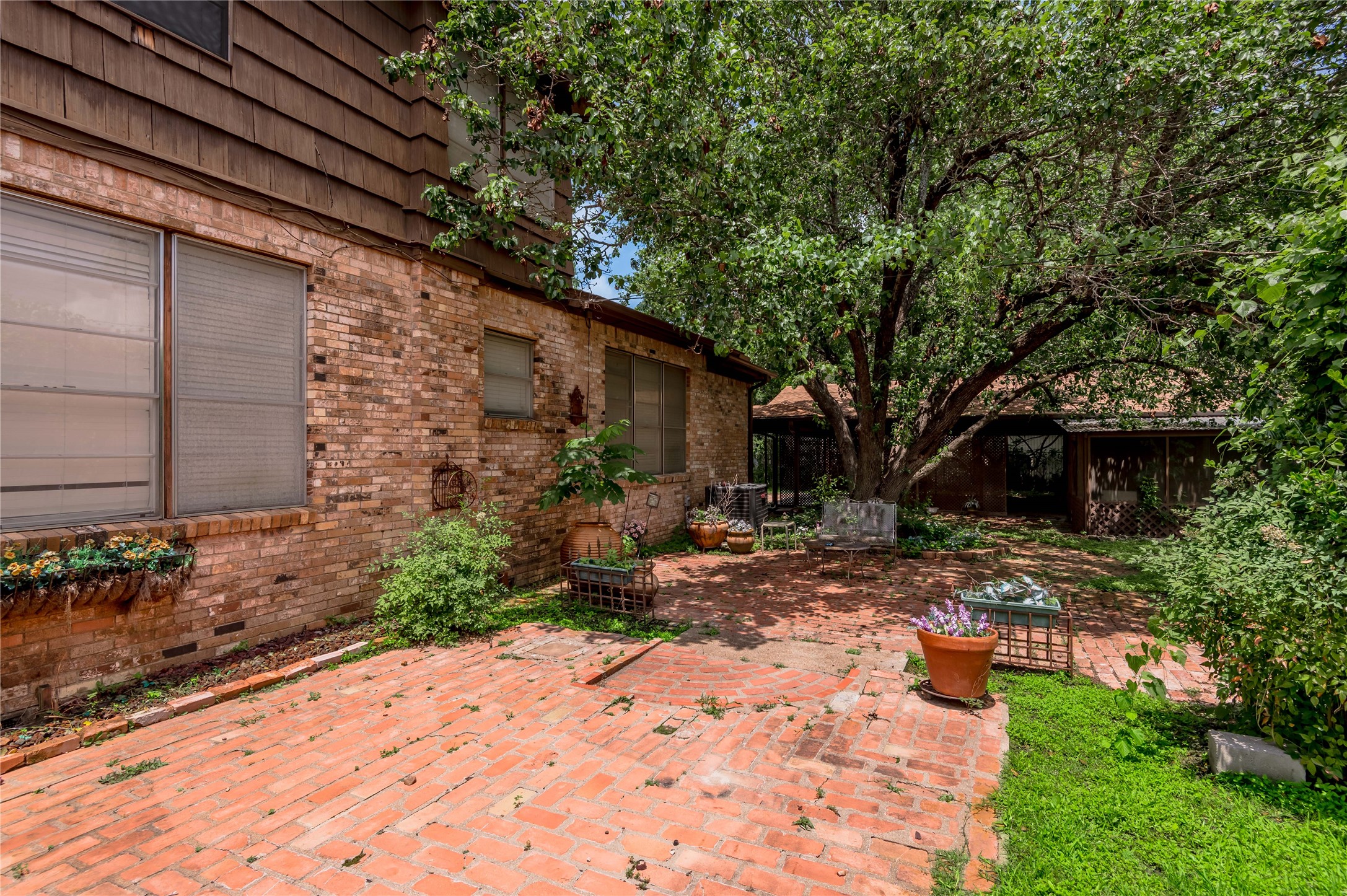 100 West Caroline Street Trinity, TX 75862 - Photo 35 of 46