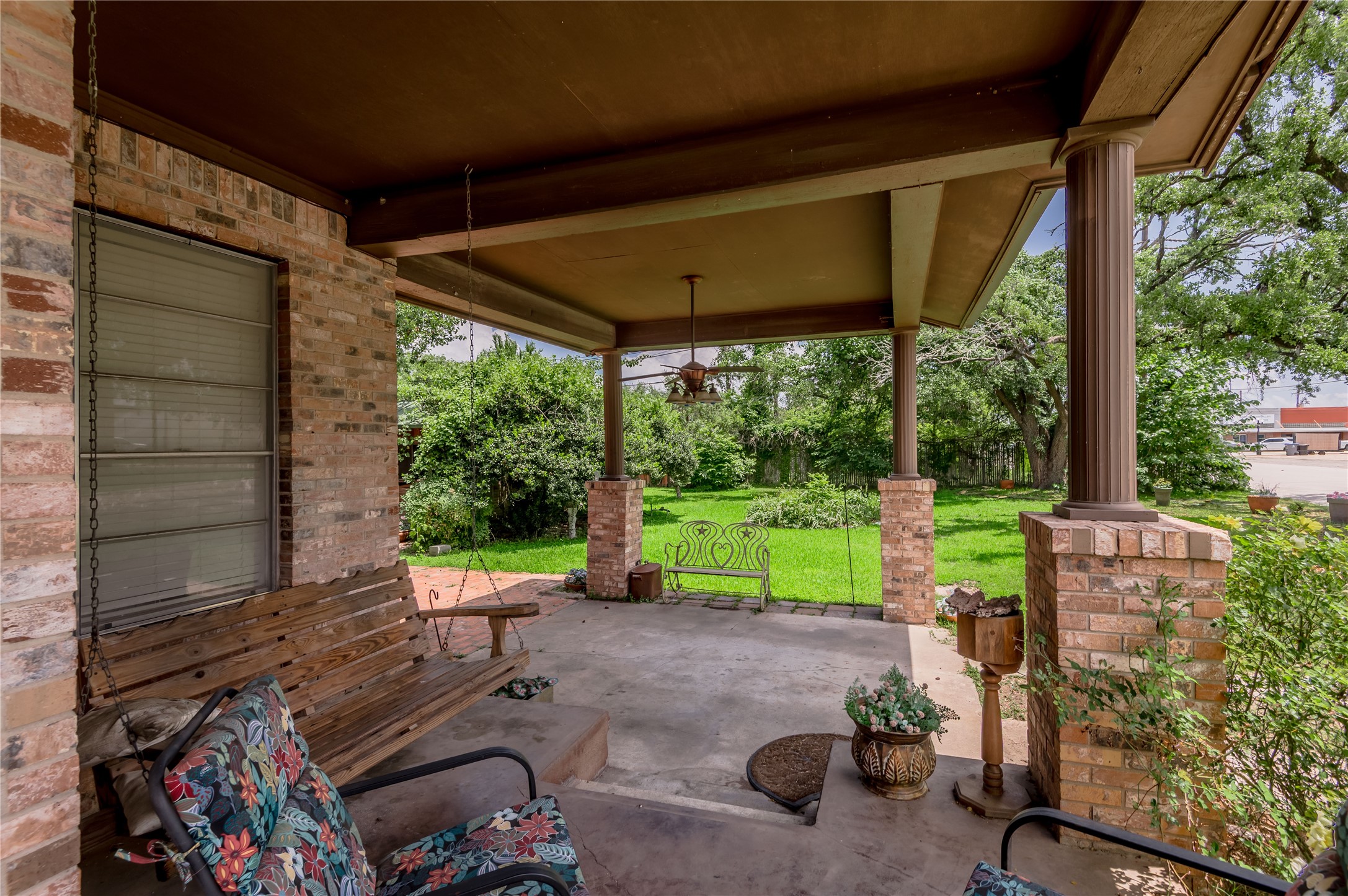 100 West Caroline Street Trinity, TX 75862 - Photo 6 of 46