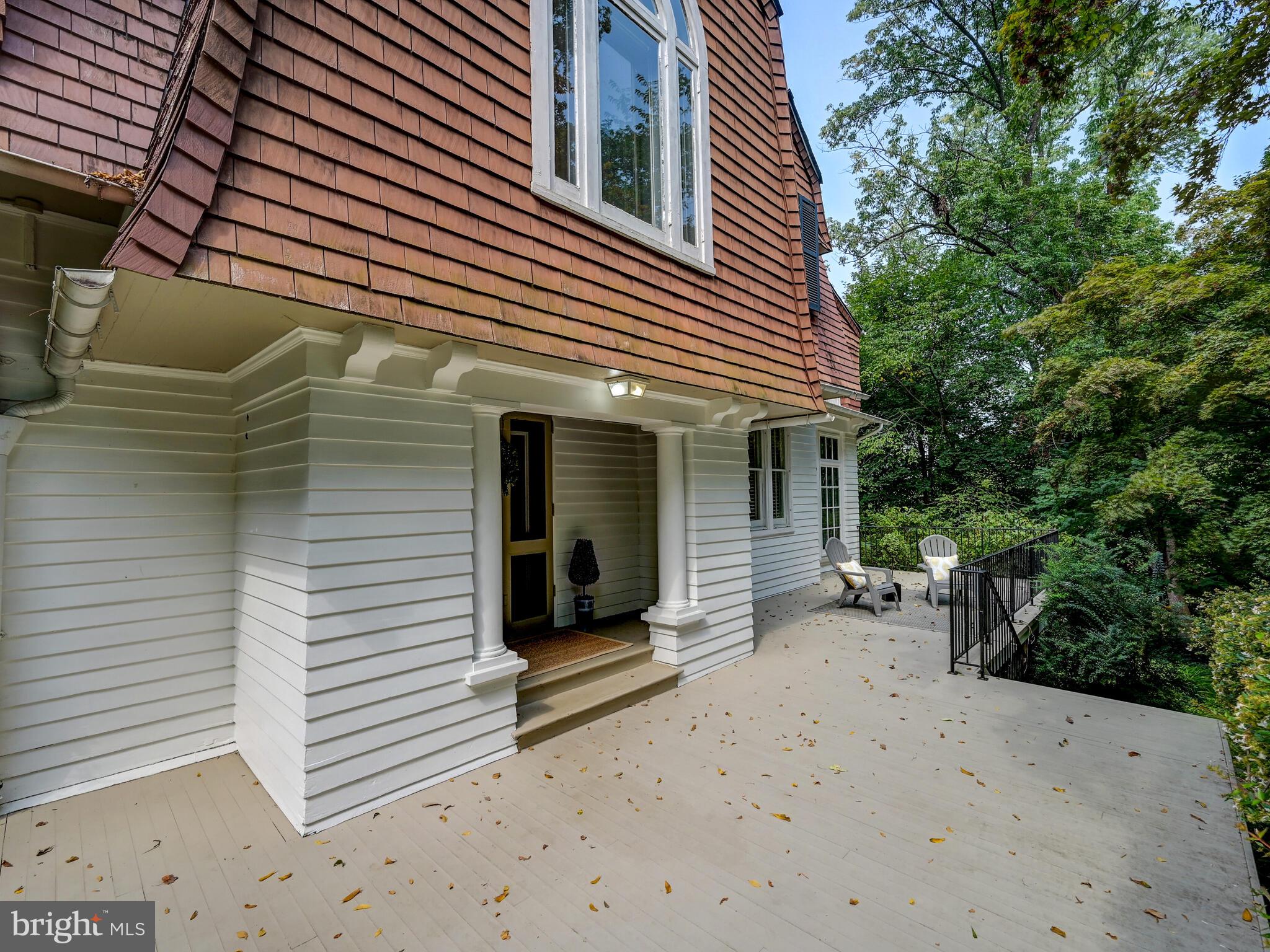 106 Oakdale Road Baltimore, MD 21210 - Photo 3 of 56 Gallery Image 3