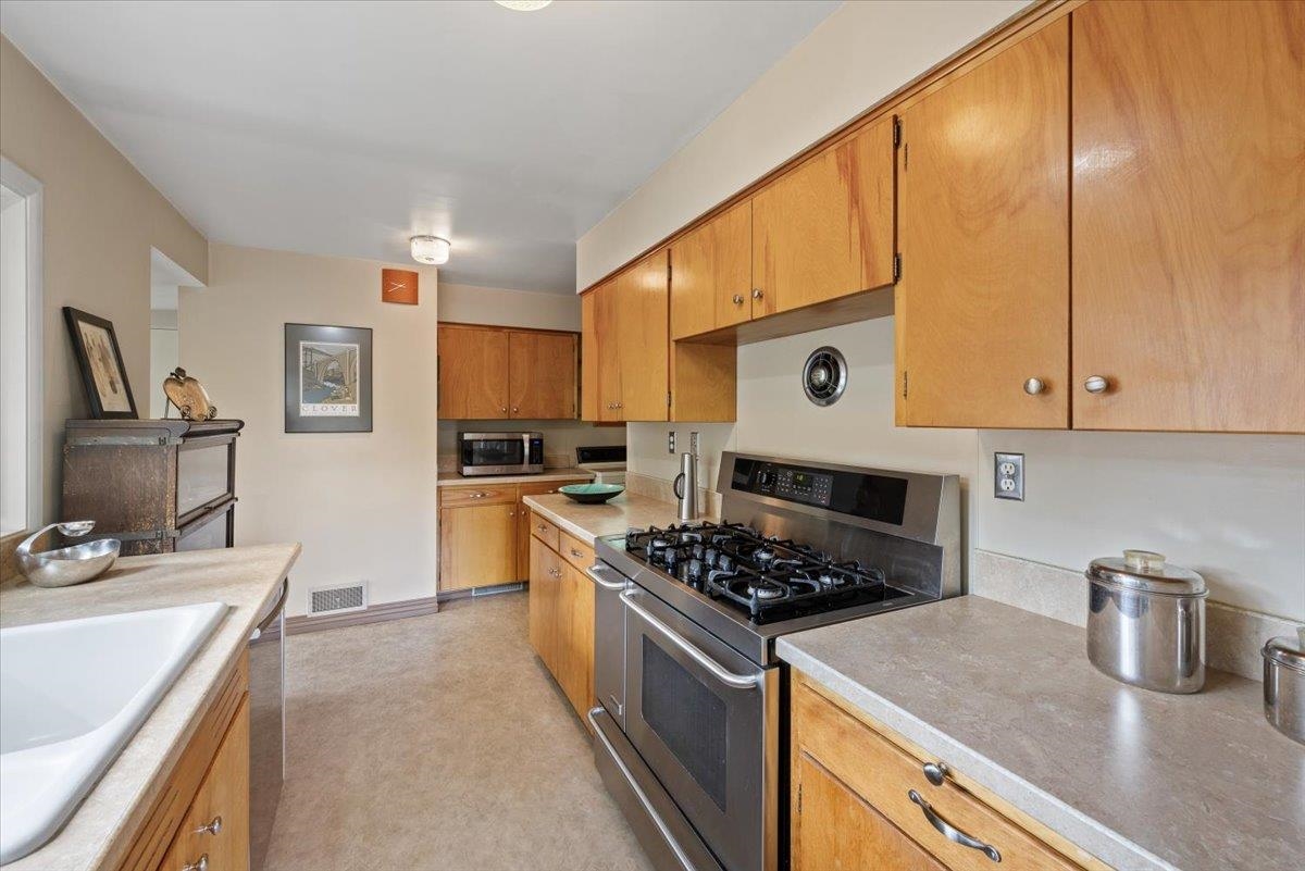1319 South Ballou Road Spokane, WA 99202 - Photo 16 of 44 Gallery Image 16
