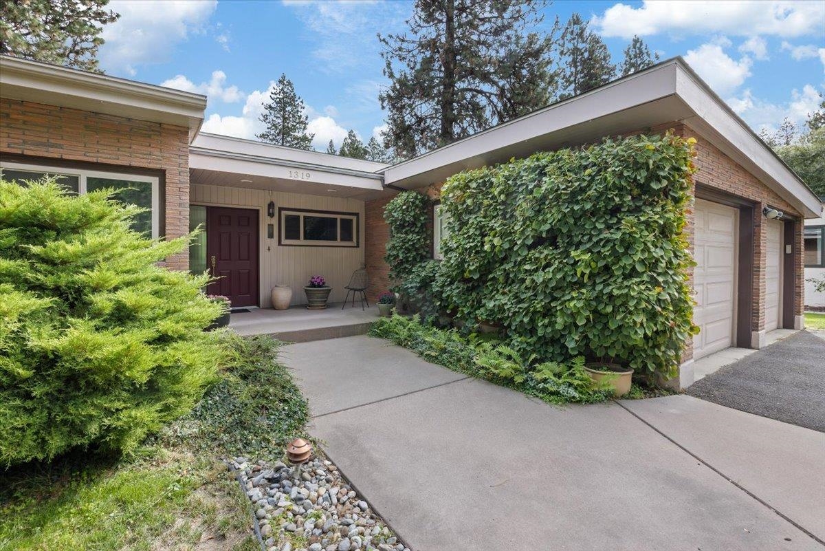 1319 South Ballou Road Spokane, WA 99202 - Photo 3 of 44 Gallery Image 3