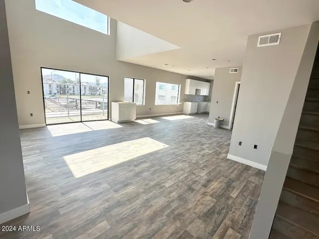 $6,900,000 | 11830 North 28th Drive, Phoenix, AZ 85029